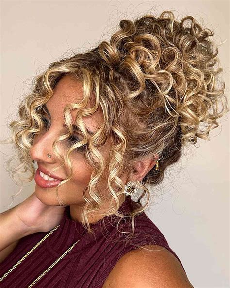 curly hairstyles upstyles|elegant curly updo hairstyles.